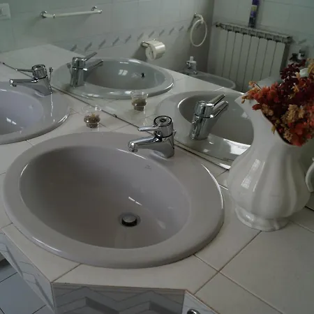 Bed & Breakfast Rosa Bianca Vercelli