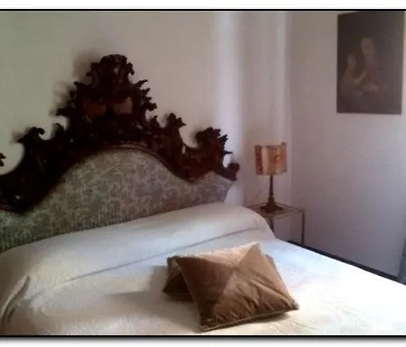 Bed & Breakfast Rosa Bianca Vercelli