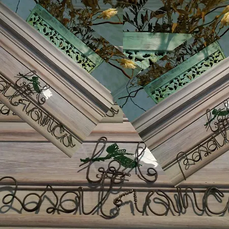 Rosa Bianca Bed & Breakfast 3*